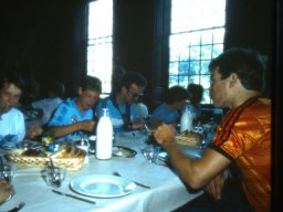 0DIA 1985 RAVAKAMP
